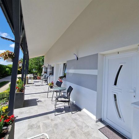 Hajnalka Vendeghaz Hotel Buk Bagian luar foto