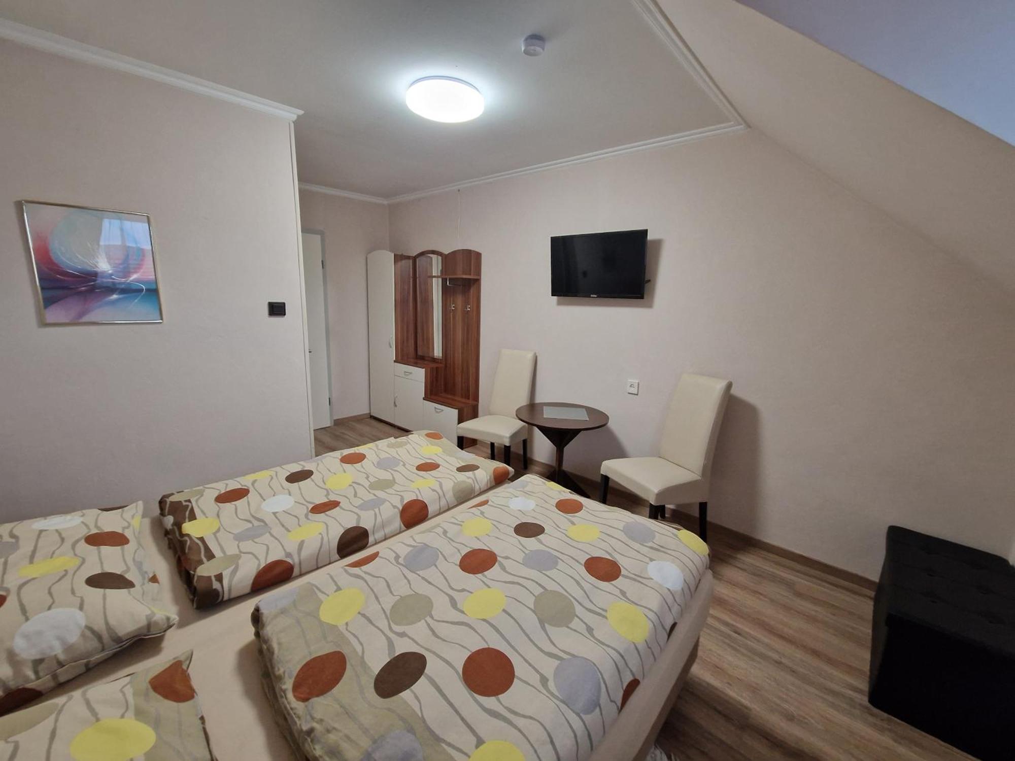 Hajnalka Vendeghaz Hotel Buk Bagian luar foto