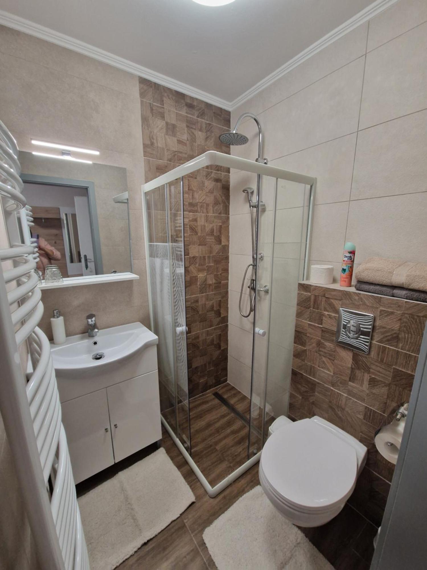 Hajnalka Vendeghaz Hotel Buk Bagian luar foto